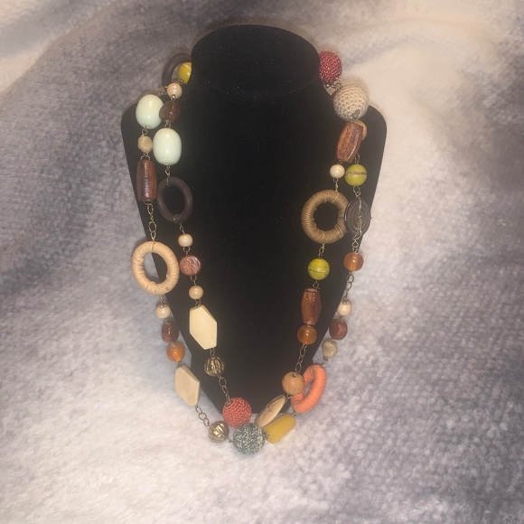 Boldly Beautiful Necklace - Picture 1 of 4